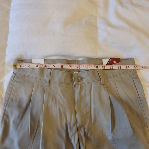 Boys Izod 14husky khaki shorts - Picture 6 of 6